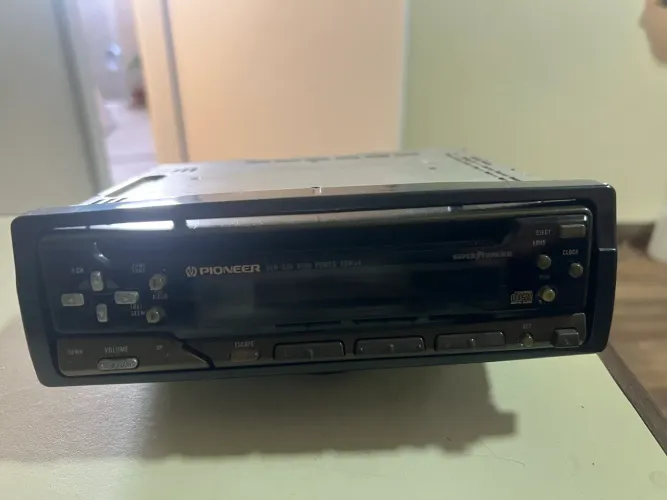 Rádio Pionner 536