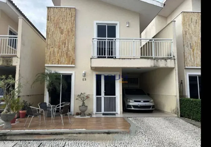 Casa com 3 dormitórios à venda, 106 m² por R$ 820.000,00 - Maraponga - Fortaleza/CE