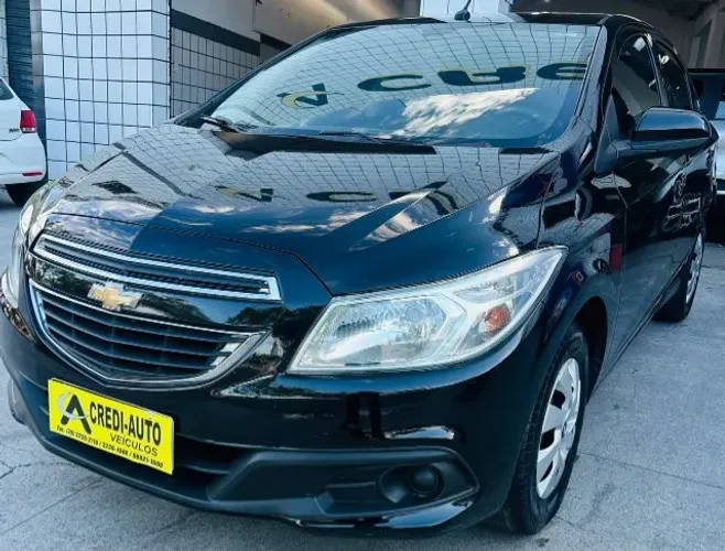Chevrolet Onix Hatch LT 1.0 8V Flex Power Mec. 4P 2014