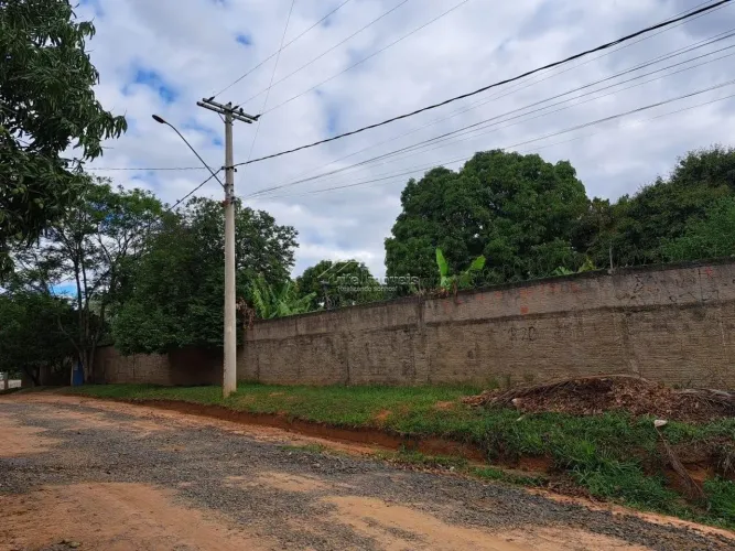 Vende chácara em Monte Mor SP
