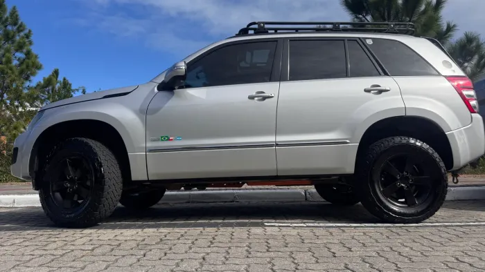 Suzuki Grand Vitara 2.0 16V 4x2/4x4 5P Aut. 2015