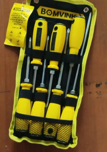 Kit Chave de Fenda e Phillips 7 Peças Novo Imantado