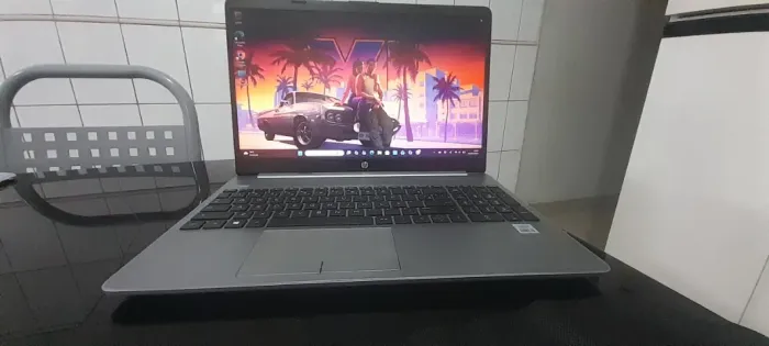 Notebook HP Core i3 10ª Geração | SSD NVMe | 8GB RAM | Excelente Estado