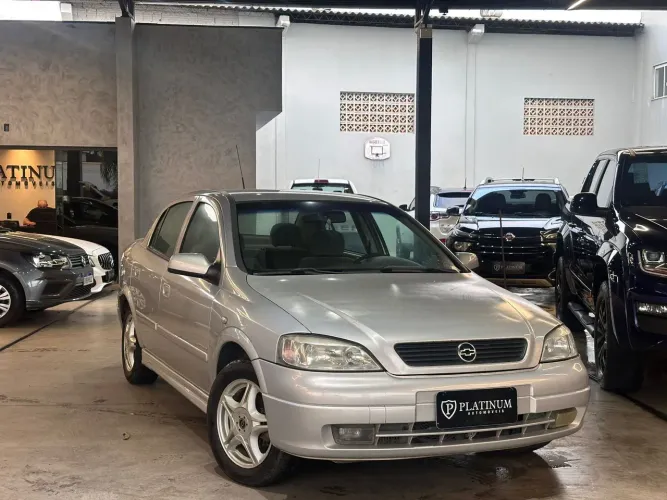 Chevrolet Astra Sedan 2.0/cd/ Expres.gls 2.0 8V 4P 2002