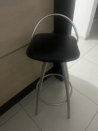 Banqueta alta