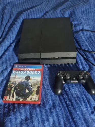 Playstation 4 fat 1 terabyte de armazenamento. 1 controle original+ jogo mídia física.
