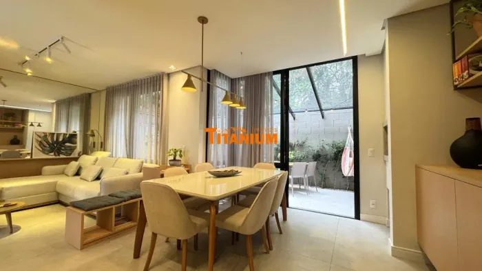 Casa em Condomínio mobiliada e decorada à venda em Novo Hamburgo. REF: 3130