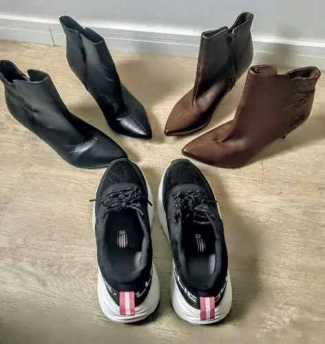 Kit 2 botas Via Uno (marrom e preta) e 1 tênis (39)