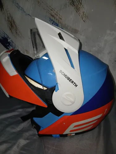 Capacete Schuberth E1