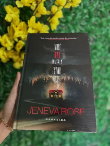 Livro Você Não Deveria Estar Aqui - Darkside ( Lacrado )
