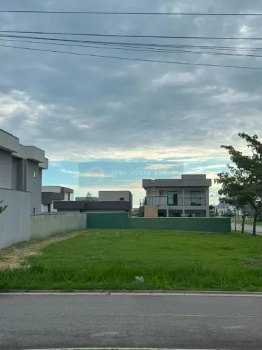 Terreno em Condomínio de Alto Padrão | Alphaville 1 - Maricá