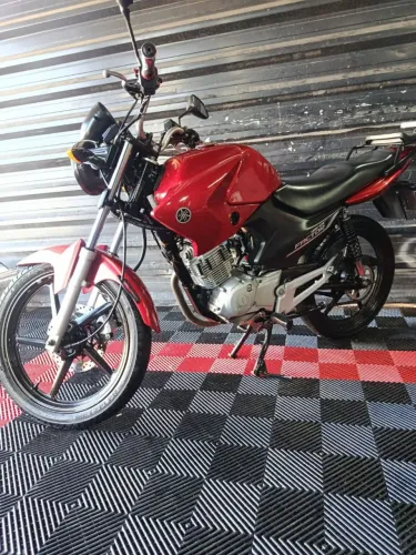 Factor 125 ED moto em ótimo estado bem cuidada