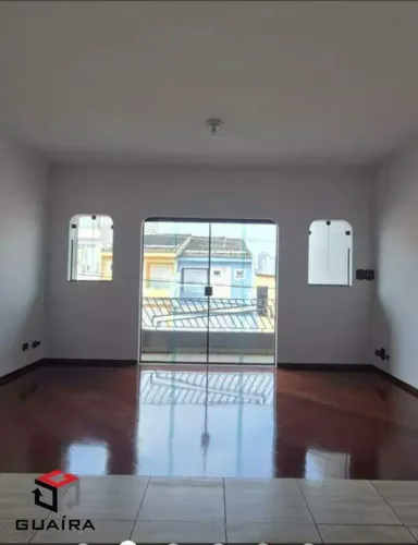 Sobrado à venda 3 quartos 3 suítes 4 vagas Pinheirinho - Santo André - SP