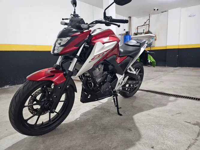 CB 300F 2026 COM ABS