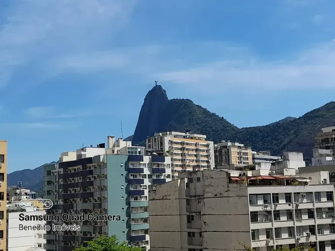 Imóvel para aluguel Vista para o Cristo com 2 quartos em Botafogo - Rio de Janeiro - RJ