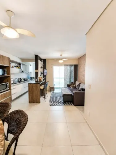 Apartamento Confortável e Silencioso - Cansvieiras: 2 Quartos - 1 suíte / Temporada
