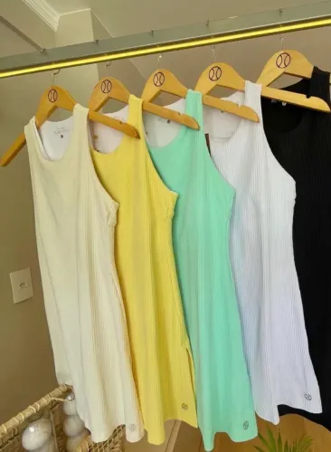 Vestido para padel e beach tênis cor branca