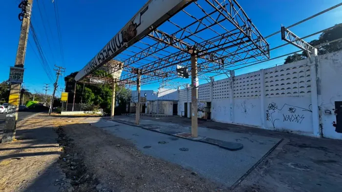 Posto de combustivel à Venda com 766,30 m² no Parque Piauí, Teresina