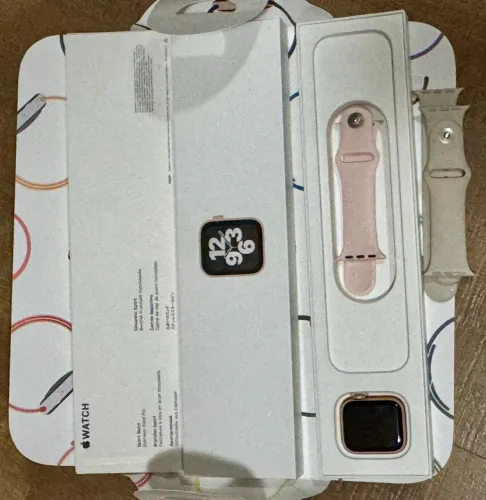 Apple Watch SE 