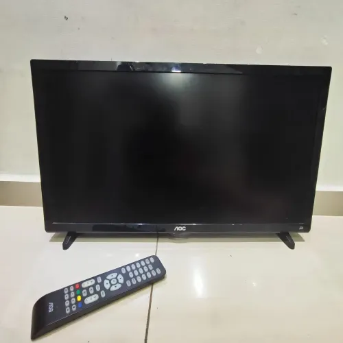 TV AOC 24? LED HD - Ótimo Estado (não é smart)