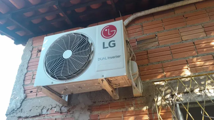 AR CONDICIONADO 12MIL BTU MARCA LG DUAL INVERTER