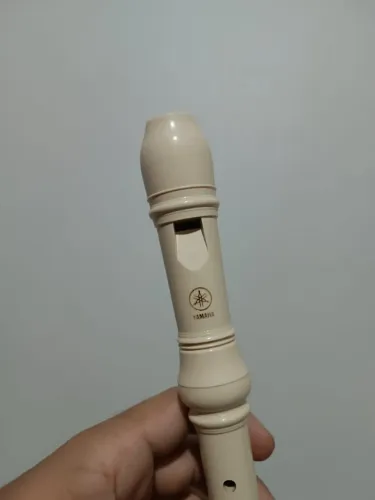 FLAUTA DOCE YAMAHA YRS-24B
