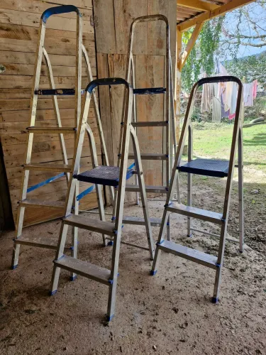 Escadas de alumínio 