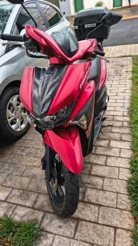 Yamaha Neo 125cc Vermelha