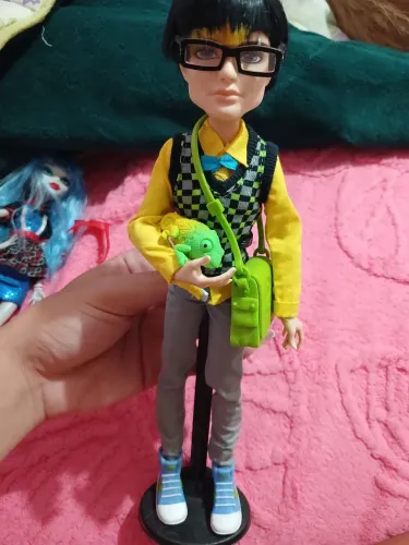 Boneca monster high