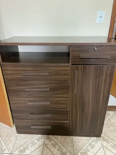 Vendo cômoda excelente estado