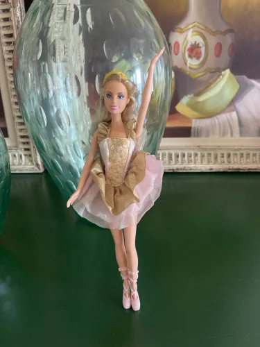 Barbie Princesa Annelise. Edição Especial. Ano/ 2008