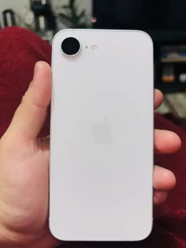 iPhone 16E
