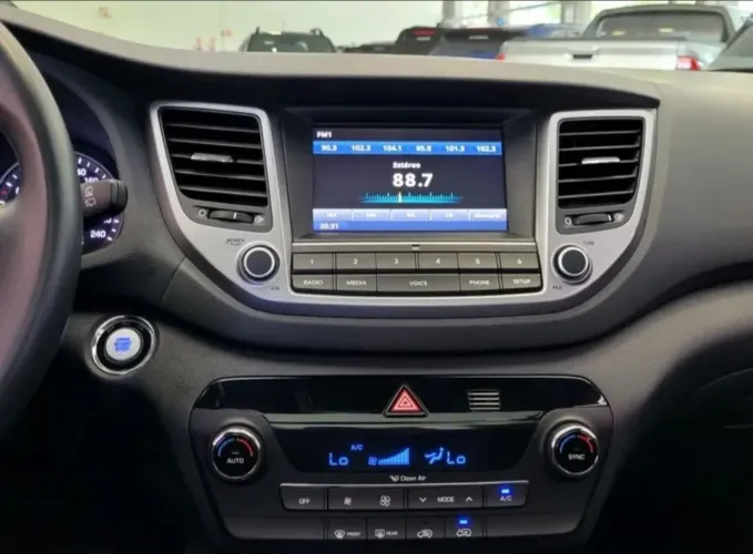 Multimídia Tucson Hyundai 