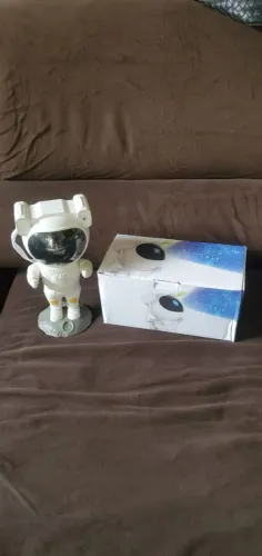Astronaut led ultra