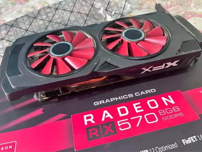 Placa de Vídeo XFX Radeon RX 570 8GB GDDR5 RS Black Edition - 256-bit