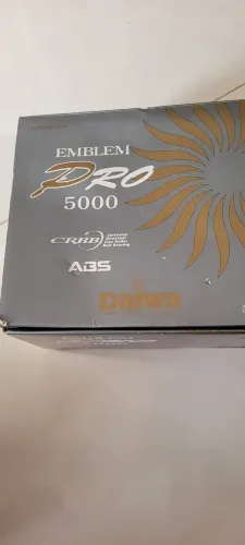Molinete emblem pro 5000 Daiwa