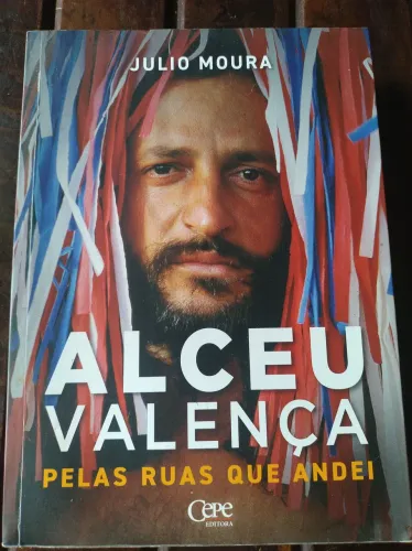 Livro Alceu Valença pelas ruas que andei 