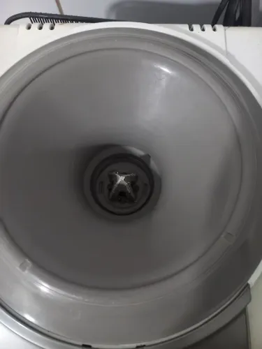 Vende sé bebedouro esmaltec