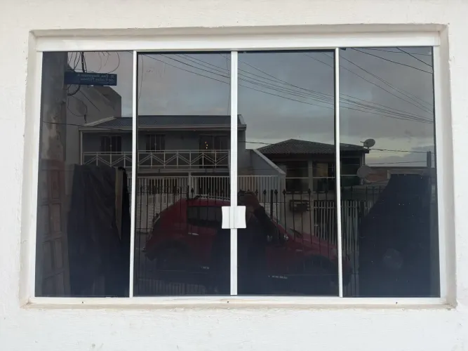 Janela blindex 100x120 vidro fume