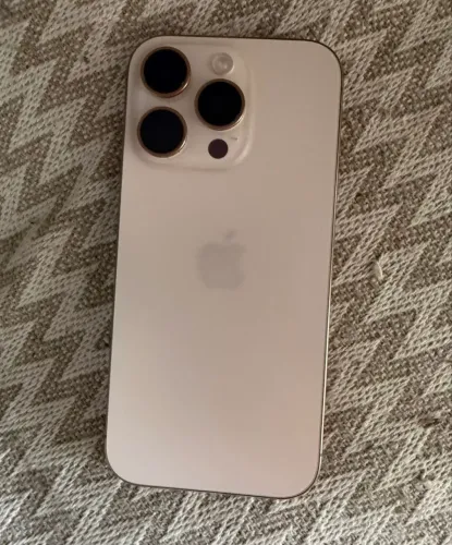 Troco Iphone 16 pro Único Dono