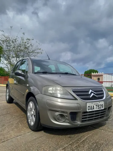 Citroen C3 GLX 1.4/ GLX Sonora 1.4 Flex 8V 5P 2012