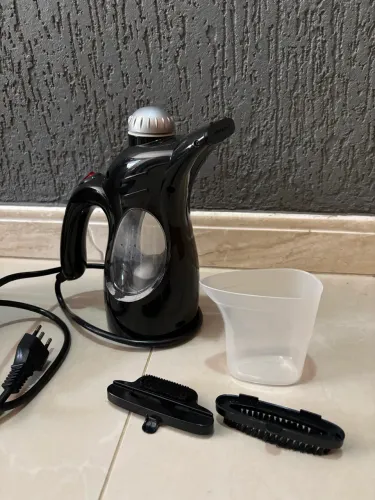 Passadeira a vapor Mondial Bivolt