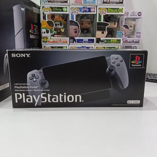Vendo PlayStation Portal Edição Limitada de 30 Anos Semi novo