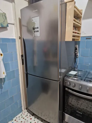 Geladeira Panasonic 425L Aço Escovado- Inverte e Inverse.