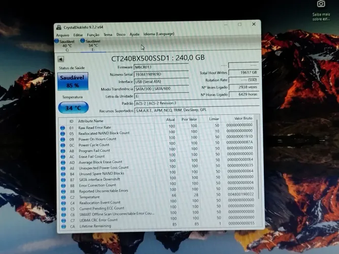 SSD Crucial 240G.