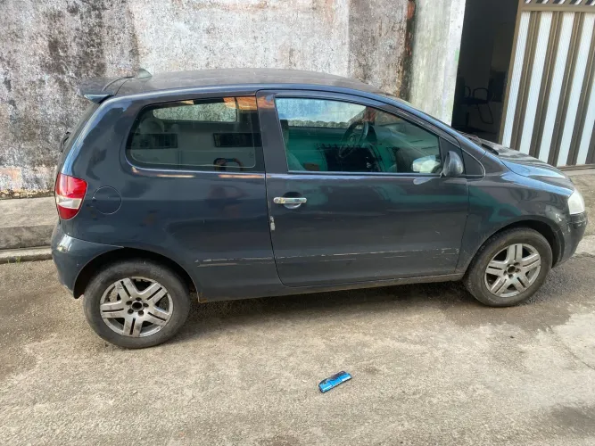 Volkswagen Fox City 1.0mi/ 1.0mi Total Flex 8V 3P 2004