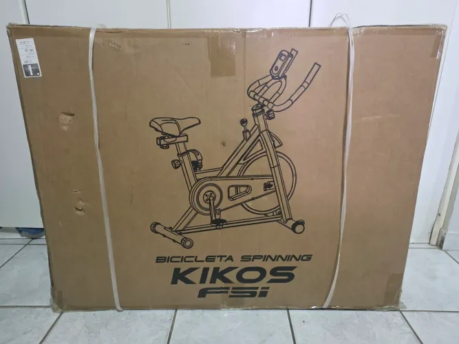 BICICLETA SPINNING KIKOS F5i - NOVA NA CAIXA