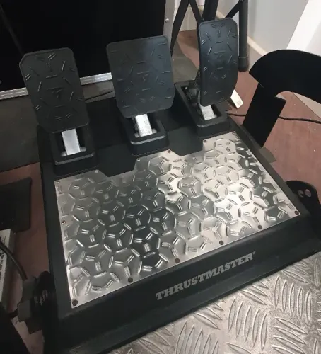 Pedal Thrustmaster T-LCM com Rubber Grips