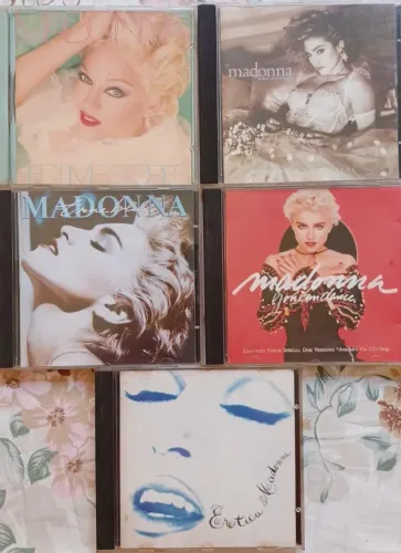 CDS DIVERSOS EM EXCELENTE ESTADO