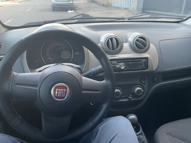Fiat Uno WAY Celeb. 1.0 EVO Fire Flex 8V 5P 2011